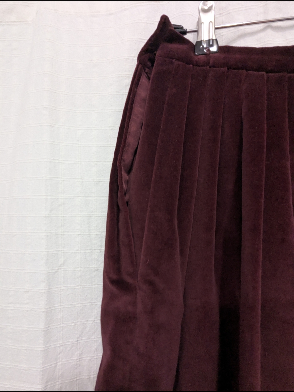 Ralph Lauren Vintage 90s Velvet Pleated Midi Skirt - Deep Plum - Picture 7 of 9
